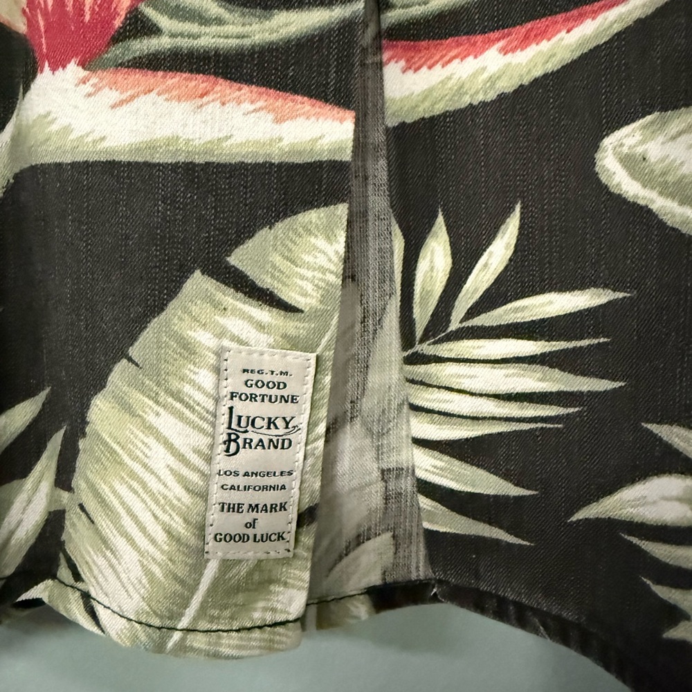 Lucky Brand Black Shirt with Green Palm and Coral Floral Accents 2XL - Picture 3 of 4